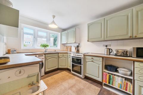 17 Bargrove Close, London, SE20 8DU