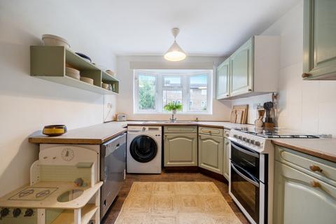 17 Bargrove Close, London, SE20 8DU