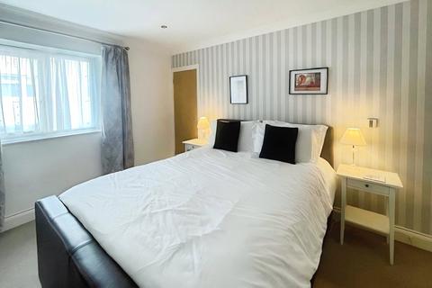 1 bedroom flat for sale, White Rock, East Sussex TN34