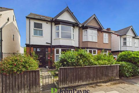 St. Andrews Road, Earlsdon, Coventry, CV5