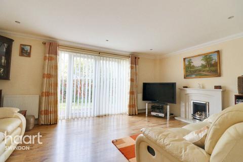 undefined, Witts Lane, SWINDON