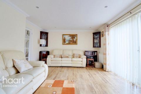 undefined, Witts Lane, SWINDON