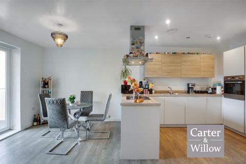 3 bedroom apartment for sale, Cornelius House, 5 Handley Page Road, Essex