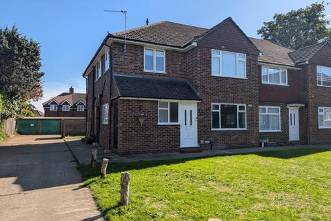 2 bedroom maisonette for sale, Northcote, Addlestone, Surrey, KT15