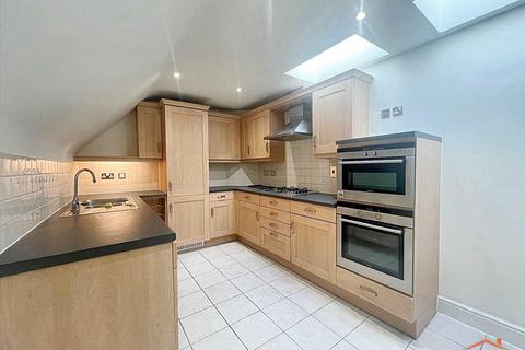 18 Compass Close, Edgware, HA8 8HU