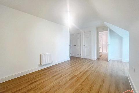 18 Compass Close, Edgware, HA8 8HU