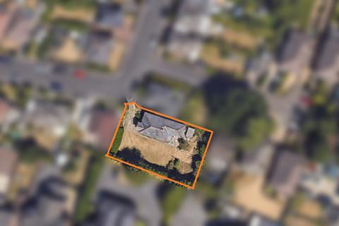 3 bedroom detached bungalow for sale, Hood Crescent, Bournemouth, BH10 4