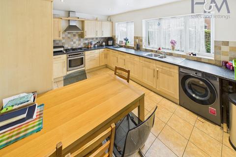 undefined, Abbots Grove, Stevenage