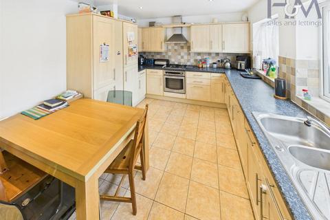 undefined, Abbots Grove, Stevenage