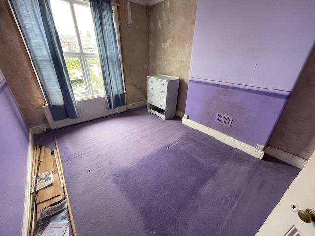 9 Avallon IMG 5079.jpg