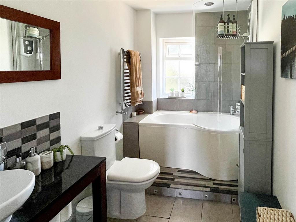 Family bathroom
