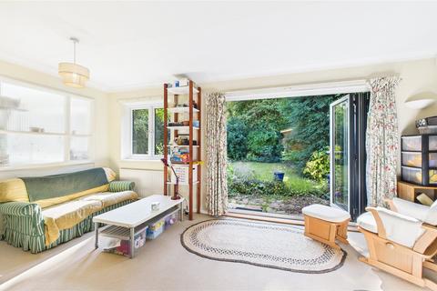 undefined, Littlewick Road, Surrey GU21