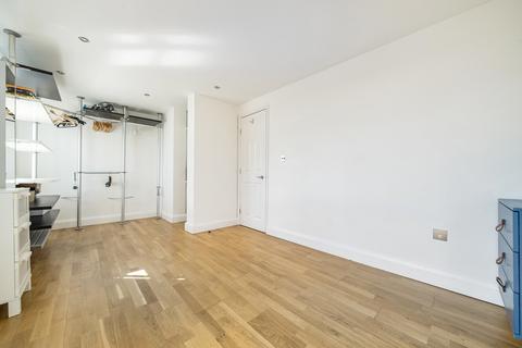 1 bedroom apartment for sale, Flaxman Road, London