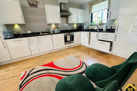 3 bedroom apartment to rent, Tabriz Court, Wembley, United Kingdom, HA9