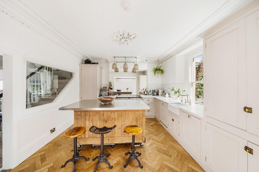 Kitchen/Breakfast