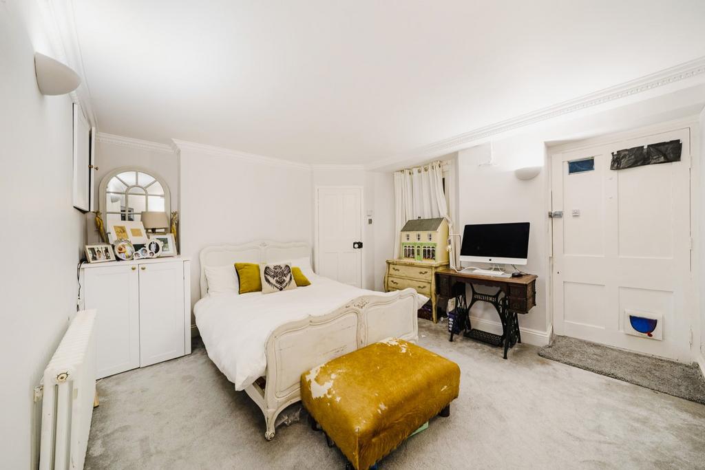 Lower Ground Bedroom