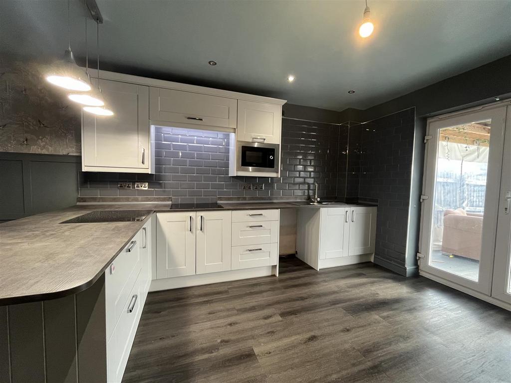 Open Plan Kitchen Living