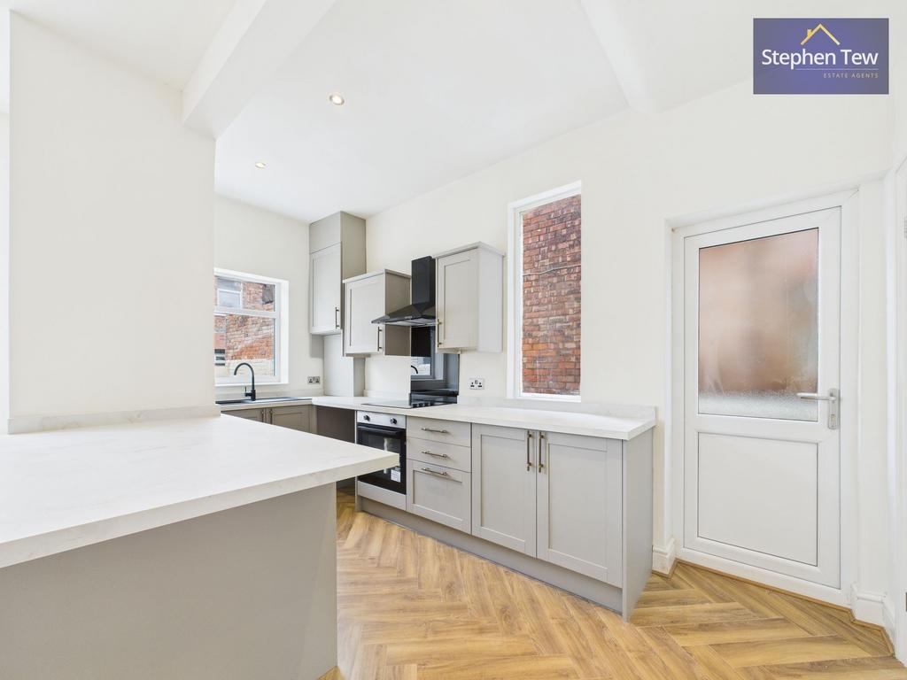 Kithcen/Living Area