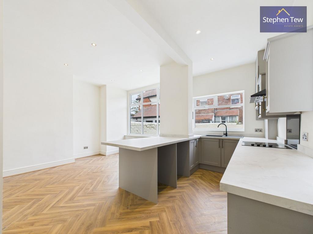Kithcen/Living Area