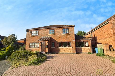 5 bedroom detached house for sale, Chapel Close, Misterton DN10
