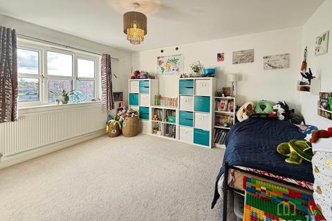 1 Chapel Close, Misterton, Doncaster, DN10 4DR