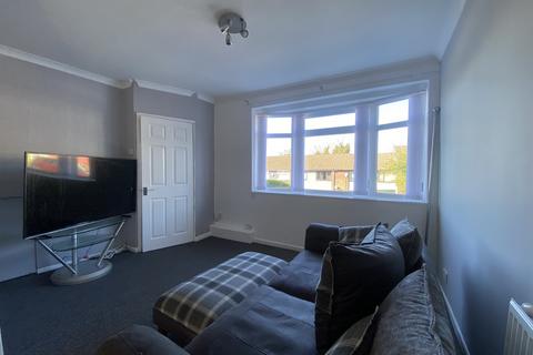3 bedroom townhouse to rent, Crossbank Avenue, Oldham, Lancashire, OL4