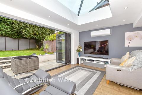 undefined, Harrier Close, Waterlooville, Hampshire