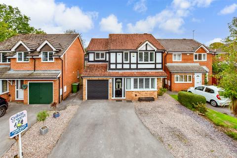 4 bedroom detached house for sale, Harrier Close, Waterlooville, Hampshire