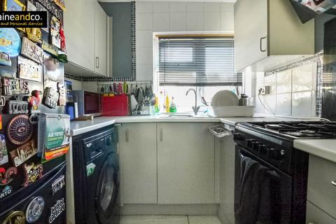 undefined, Northdown Road, Hatfield