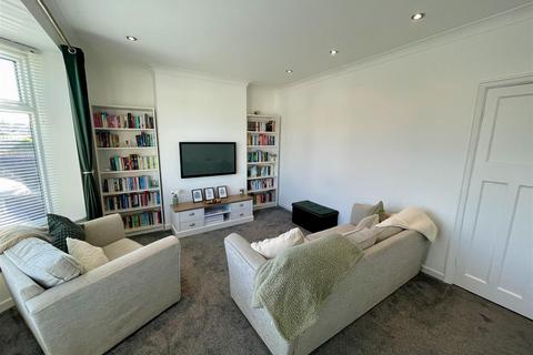 2 bedroom semi-detached house for sale, Geneva Crescent, Darlington