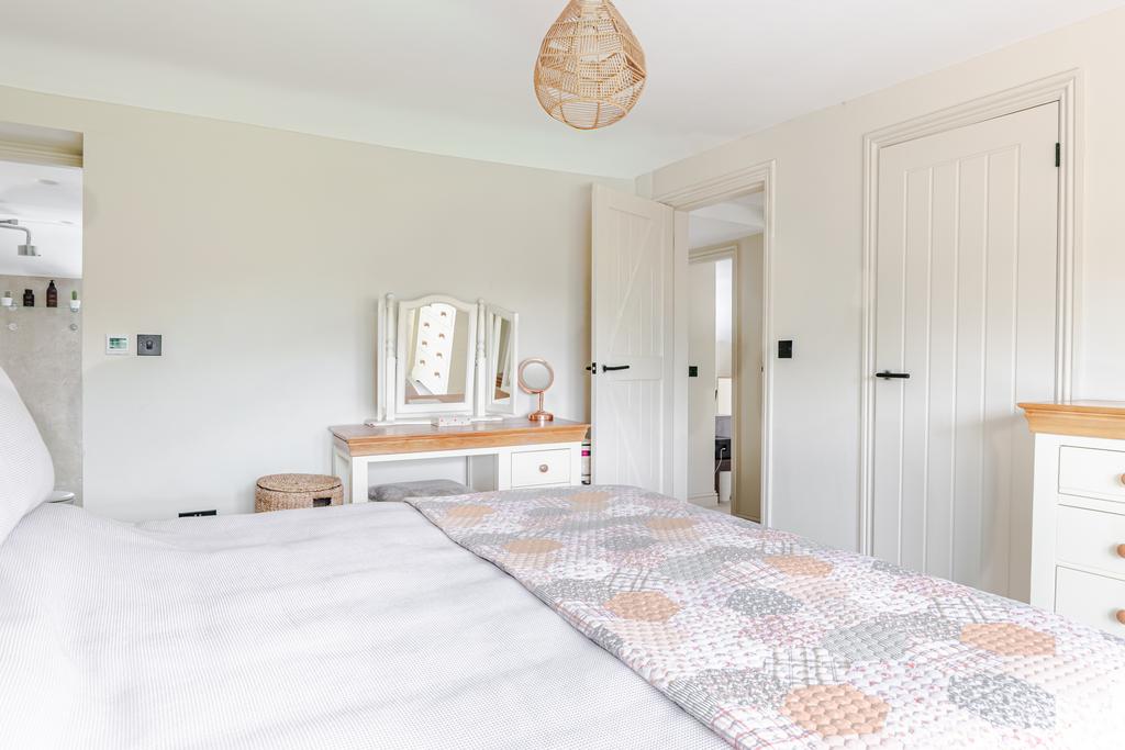 Bedroom1b