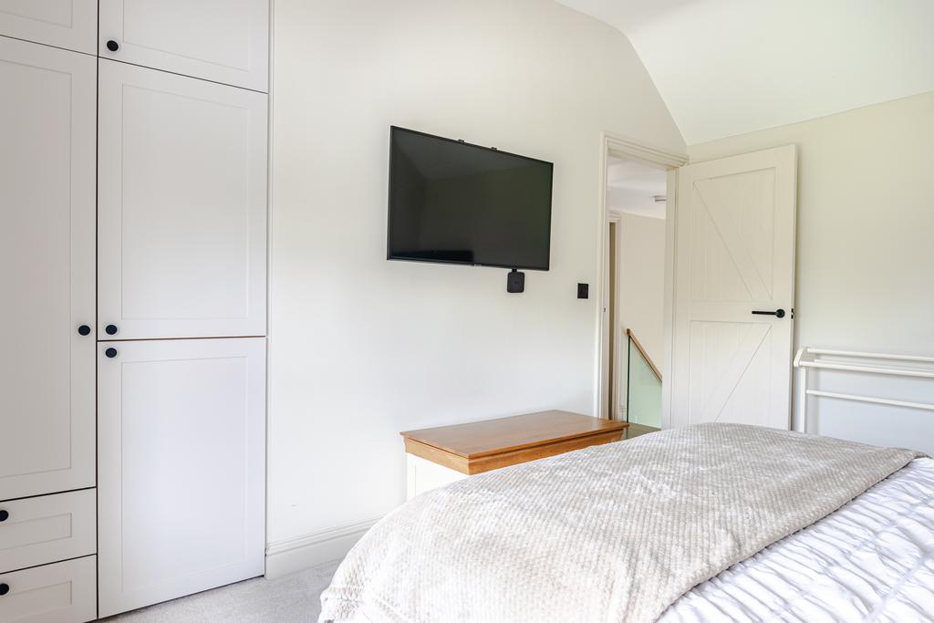 Bedroom2b