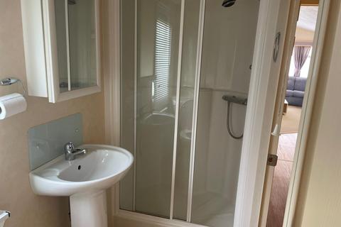 2 bedroom static caravan for sale, Willerby Richmond Fairview Holiday Park, Leominster HR6