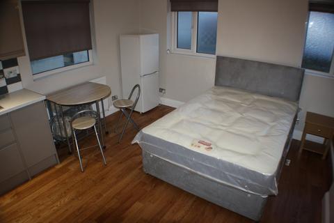 undefined, Queensbury, HA8
