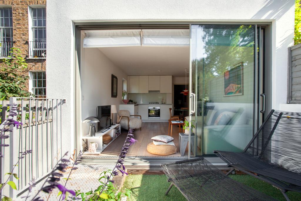 312434 - Camberwell Grove KElliott 038.jpg