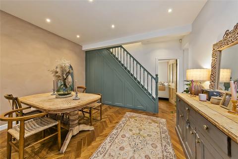 84 Myrtle Road, Hampton Hill, Hampton, TW12 1QB
