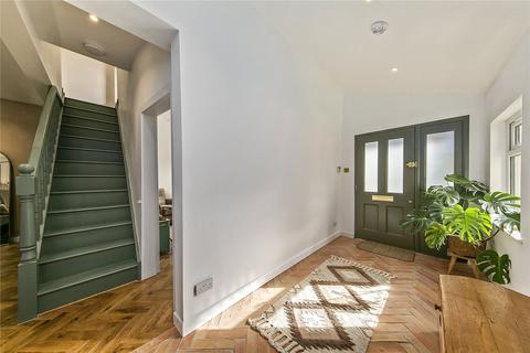 84 Myrtle Road, Hampton Hill, Hampton, TW12 1QB