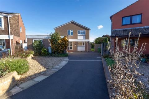 4 bedroom detached house for sale, Ashton Way, Fareham PO14