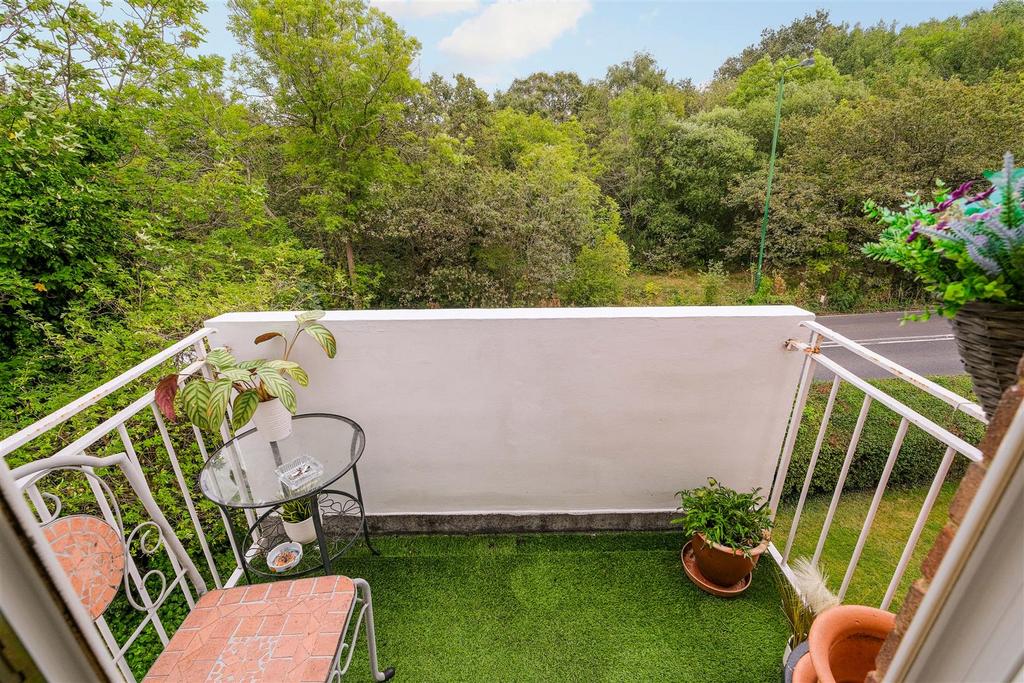 18, 95 Montalt Road-13.jpg