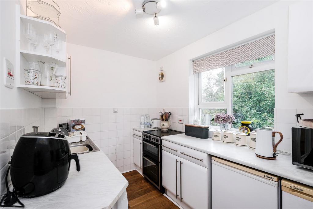 18, 95 Montalt Road-6.jpg