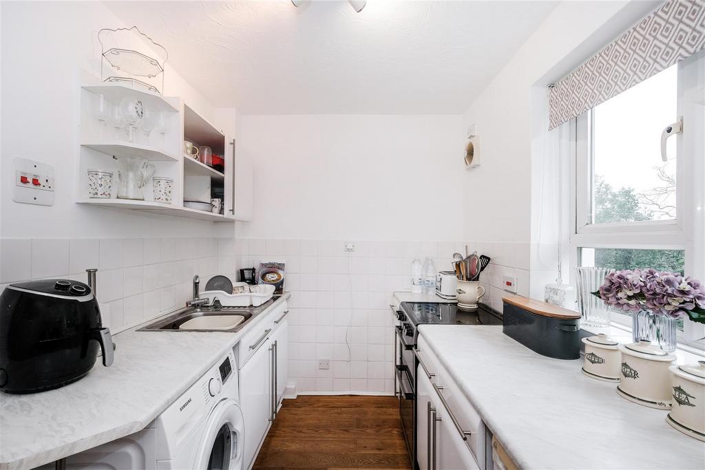 18, 95 Montalt Road-7.jpg