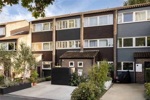 3 bedroom terraced house for sale, Galgate Close, Southfields, London, SW19