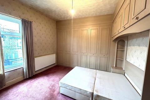 3 bedroom end of terrace house for sale, Windermere Road, Leigh