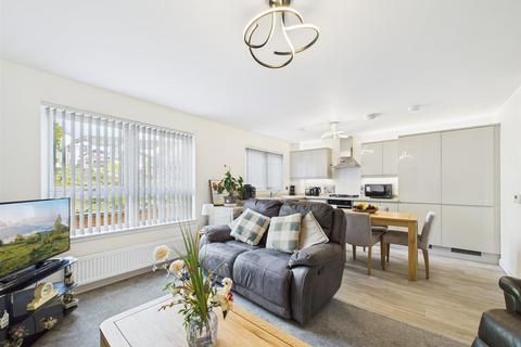 11 Hulbert Court, Perth, PH1 2AR