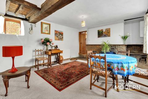 3 bedroom cottage for sale, The Nook, Bursnells Lane, Wymondham