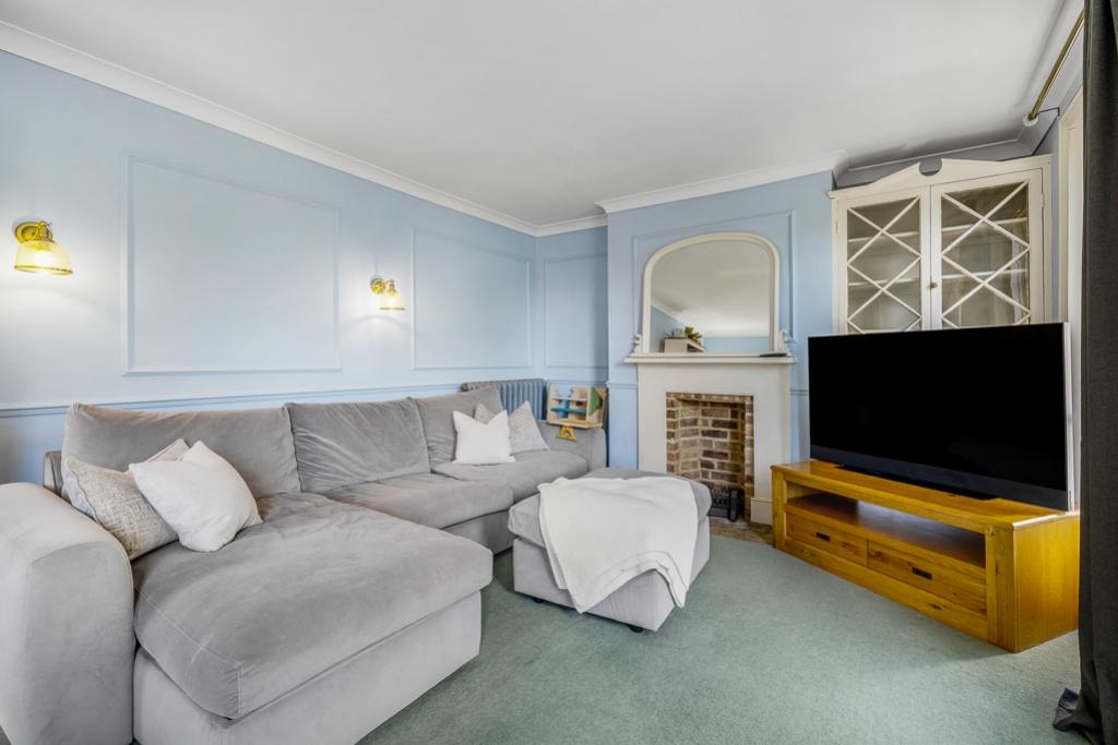 29 London Road (Spalding)-30
