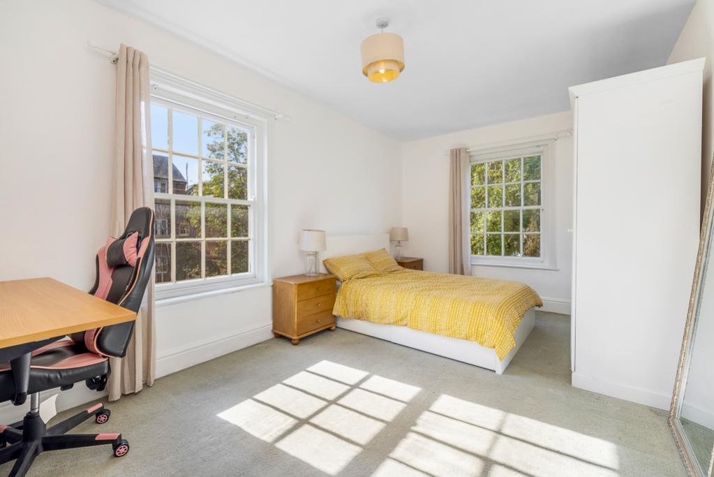 29 London Road (Spalding)-34