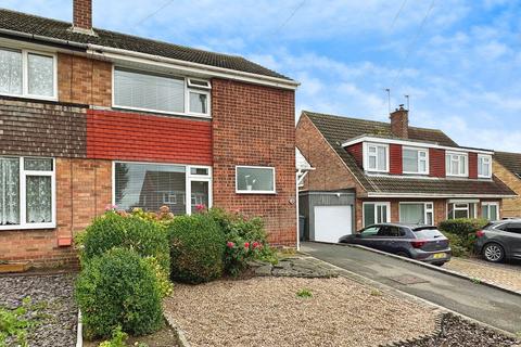 3 bedroom semi-detached house for sale, Wicklow Avenue, Melton Mowbray LE13