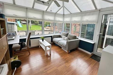 3 bedroom semi-detached house for sale, Wicklow Avenue, Melton Mowbray LE13