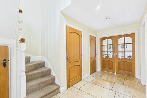 4 bedroom detached house for sale, West Street, Tadley, RG26